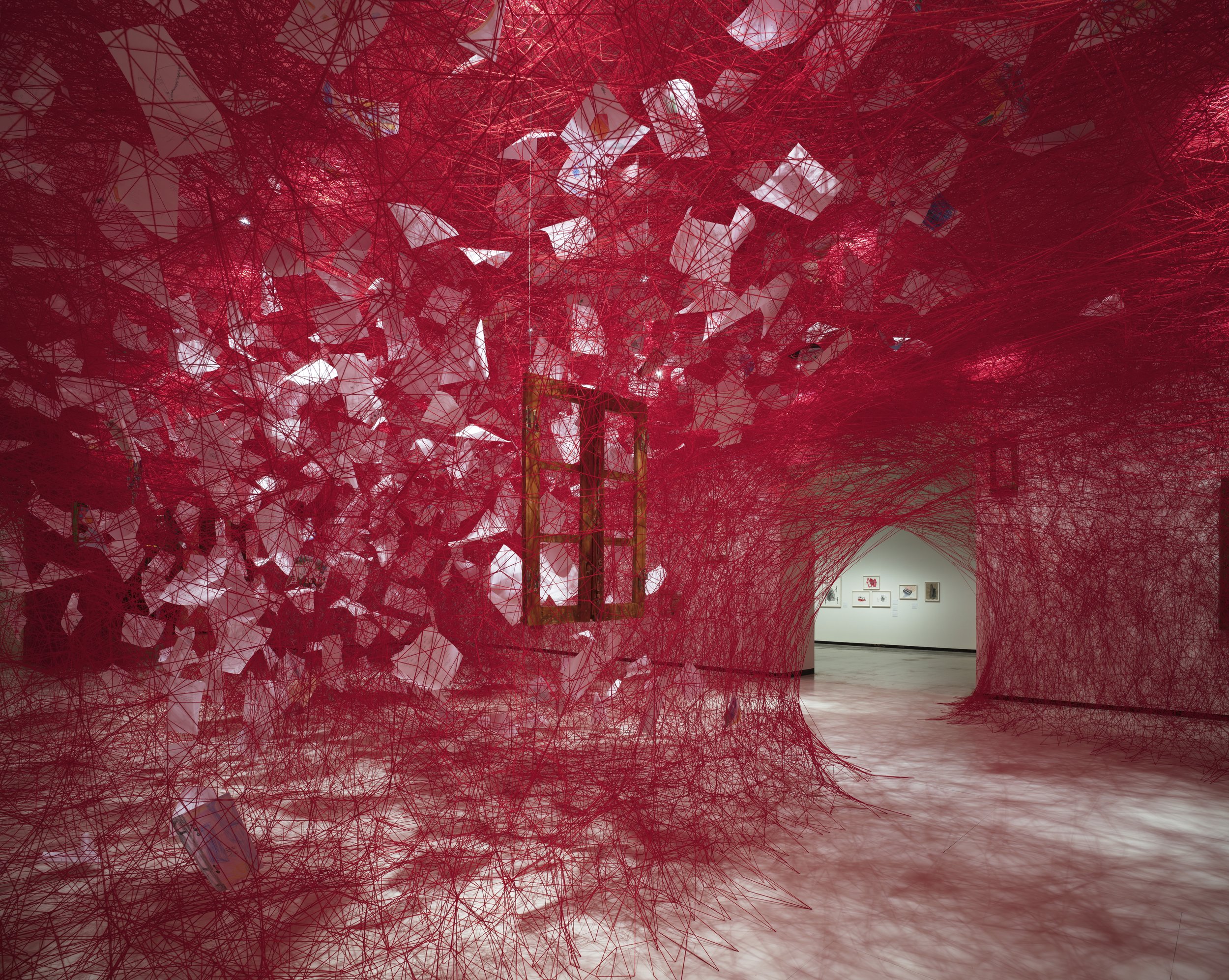 CHIHARU SHIOTA–塩田千春
